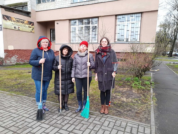 Весенняя генеральная уборка в Гомельском нотариальном округе 