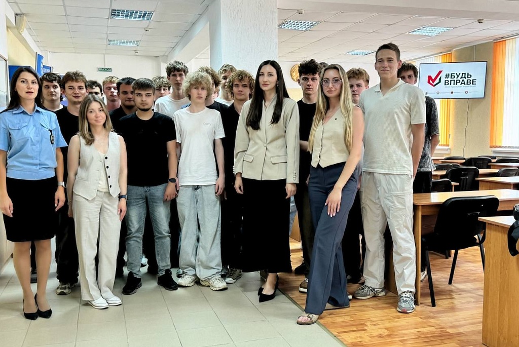 «Будь ВПраве»: в Могилеве прошел диалог с молодежью о безопасном лете