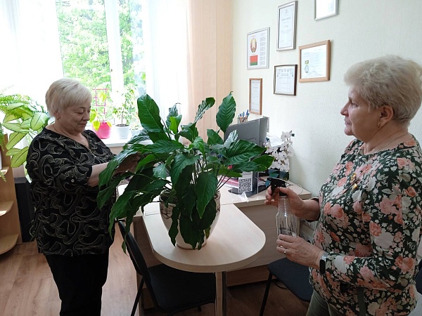 На субботник – дружно, весело и с хорошим настроением!