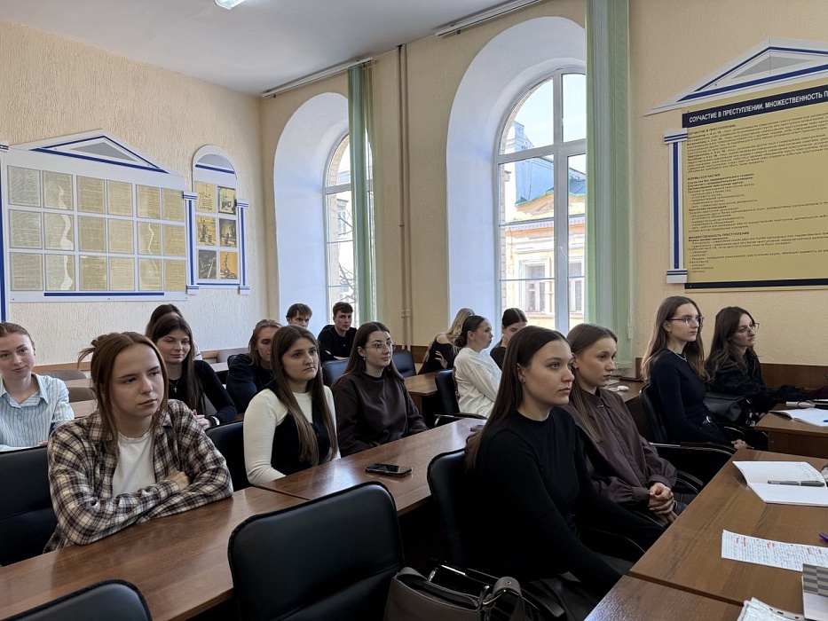 Путь в профессию: нотариусы Могилева провели встречу с выпускниками МГУ им. А.А. Кулешова