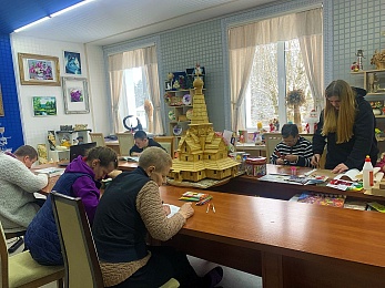 «Так просто быть рядом: представители Могилевского нотариального округа посетили ГУСО «Солтановский психоневрологический дом – интернат»