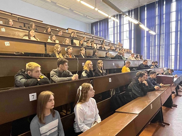 Встреча со студентами БТЭУ