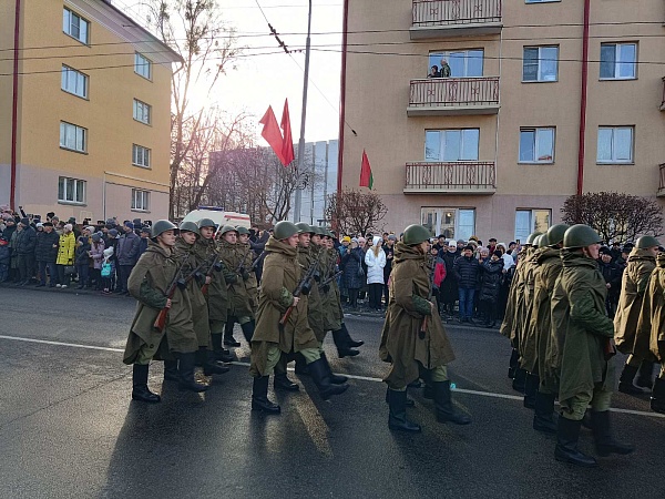О великом подвиге поистине несгибаемого народа...