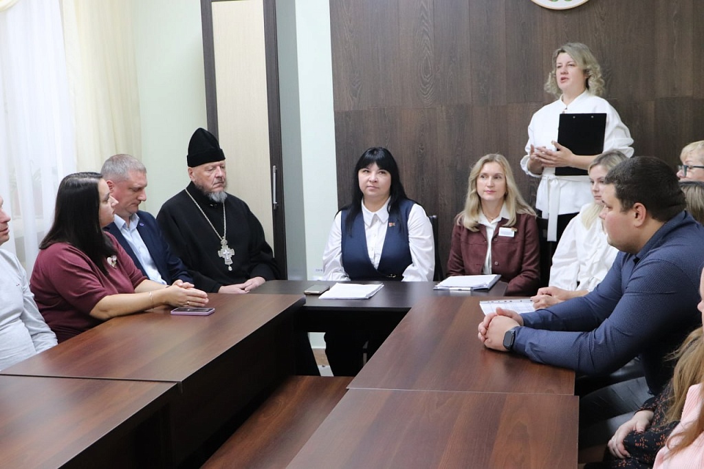 Родительское тепло и государственная забота