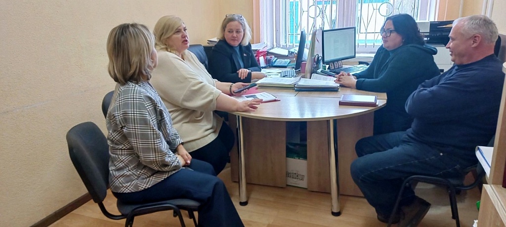 В Михеевском сельисполкоме обсудили вопросы демографии и традиционных ценностей в Неделю родительской любви