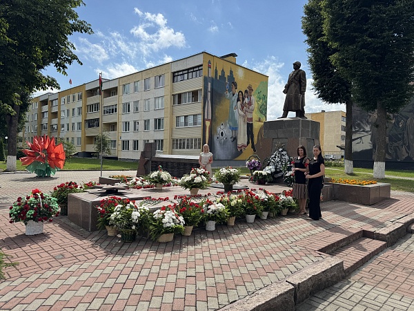 Ко Дню Независимости