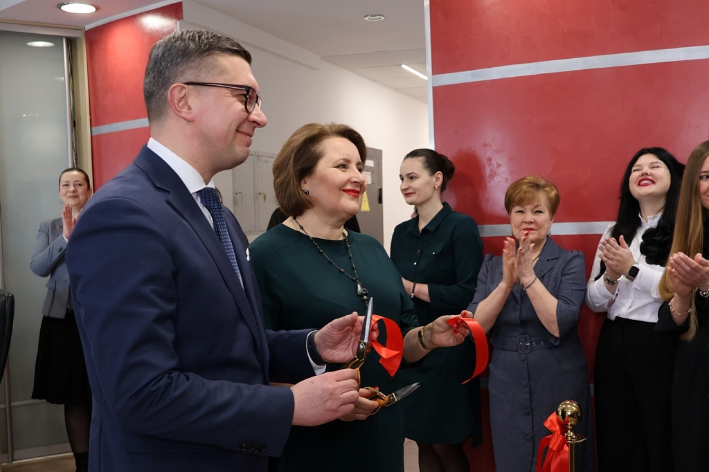 Шаг навстречу жителям и бизнесу: новая нотариальная контора открылась в Центральном районе Минска