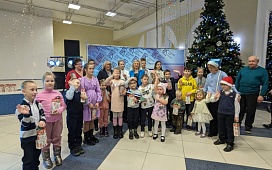 Новогодняя благотворительная акция "Наши дети"