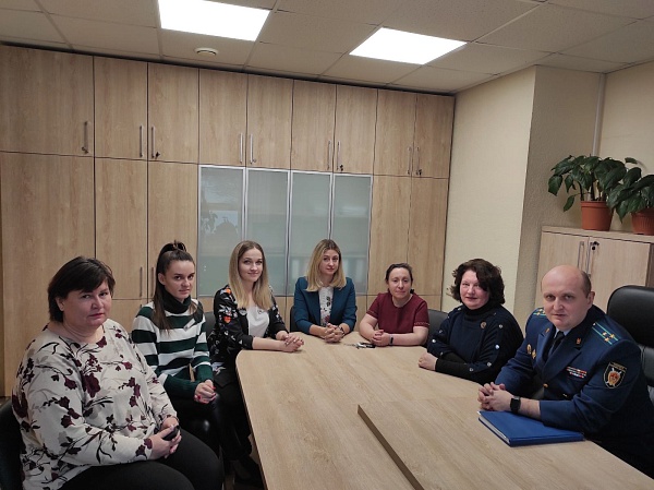 В столице продолжаются встречи прокуроров с коллективами нотариальных контор