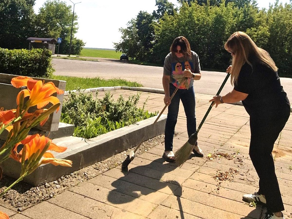 Благоустройство Братской могилы героев ВОВ