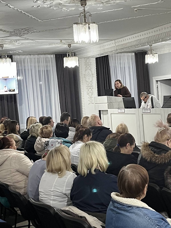 Посещение медицинского учреждения с докладом на тему: «Общие правила и особенности удостоверения доверенностей, приравниваемых к нотариально удостоверенным»