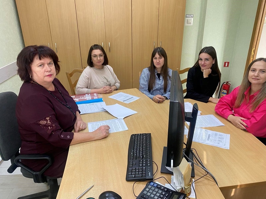 Нотариусы и представители организаций Хойникского района обсудили порядок удалёного взаимодействия