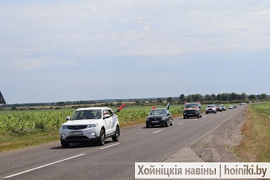 День Независимости — это праздник всех, кому дороги и понятны наши общие ценности: гордость за страну, желание трудиться для ее процветания, любовь к своей земле, семье, родным