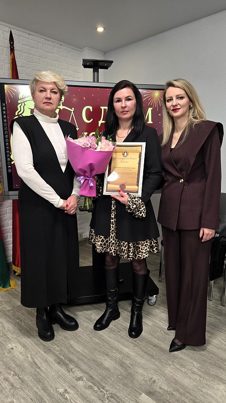 В честь профессионального праздника...