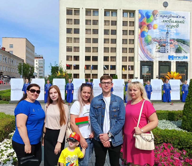 Торжественное открытие аллеи городов-побратимов города Могилёва