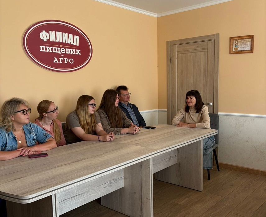 «Экологическая культура – ответственность каждого»: Единый день информирования прошел в филиале «Пищевик-Агро» ОАО «Красный пищевик-АгроСервис»