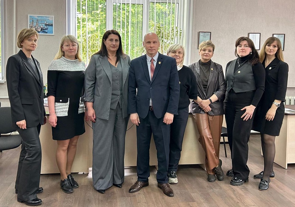 Круглый стол с участием адвокатов и нотариусов прошел в Бобруйске