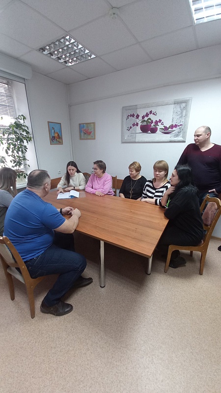 Встреча нотариусов с трудовым коллективом Рогачевского бюро Жлобинского филиала РУП "Гомельское агенство по государственной регистрации и земельному кадастру"