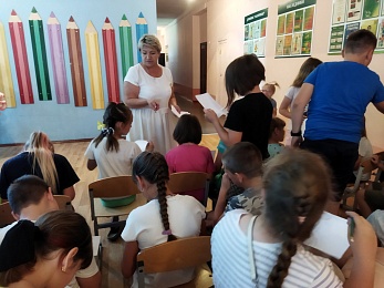 Нотариус посетила детский оздоровительный лагерь «Родничек»