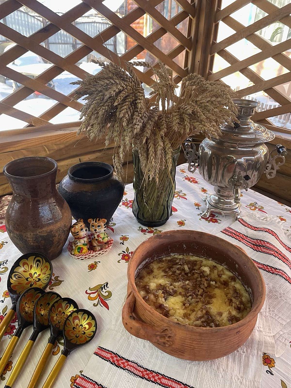 Пра смак Радзімы: як дзяўчаты з Гомельскай натарыяльнай акругі падтрымалі беларускае!