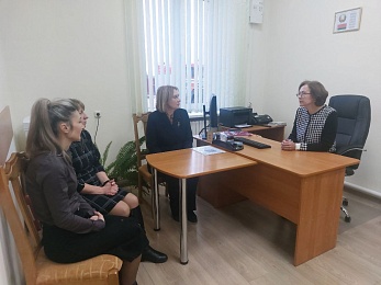 Наталья Борисенко провела выездной личный прием и посетила нотариальные конторы Минской и Гродненской областей