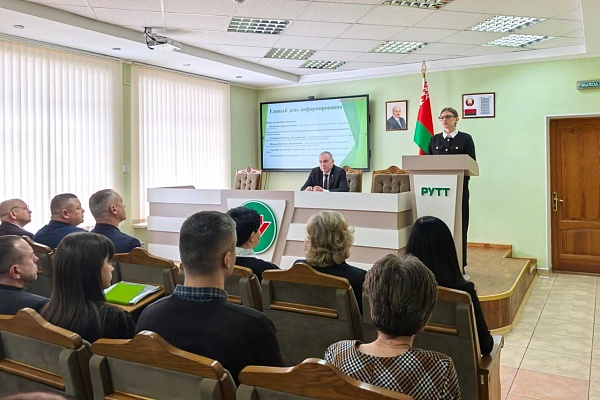 Нотариус Гомельского нотариального округа приняла участие в Едином Дне информирования в Речице