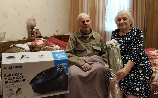 С праздником Великой Победы!