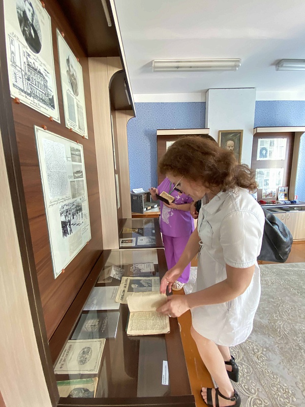 Тематические выставки 