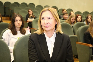 В рамках проекта ШАГ Наталья Борисенко встретилась с учениками столичной школы № 30