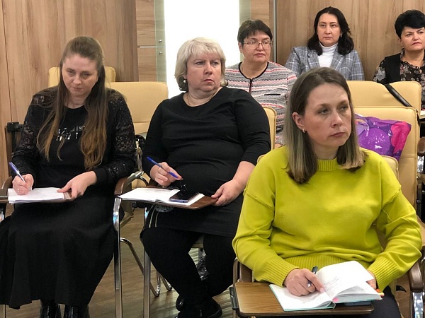 Доверенности с участием несовершеннолетних и защиту интересов пережившего супруга при наследовании обсудили сегодня