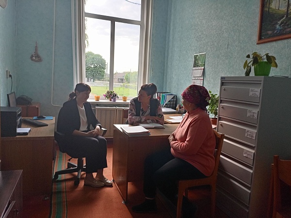 Нотариус в агрогородке провел правовое просвещение 