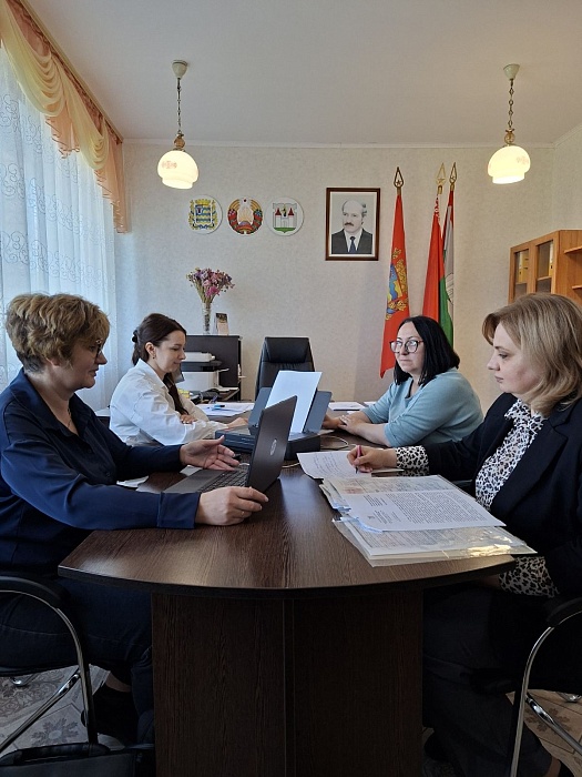 Нотариус провела встречу в Пригородском сельсовете