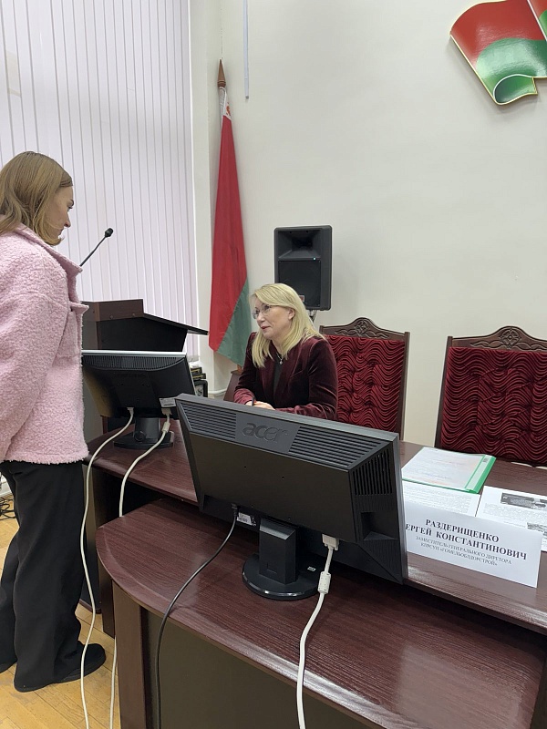 Участие нотариуса в Едином дне информирования в трудовом коллективе КПРСУП «Гомельоблдорстрой»