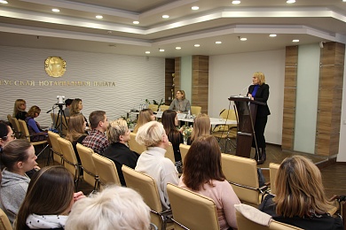 Секретарь ЦИК Елена Балдовская рассказала нотариусам об особенностях избирательной кампании 
