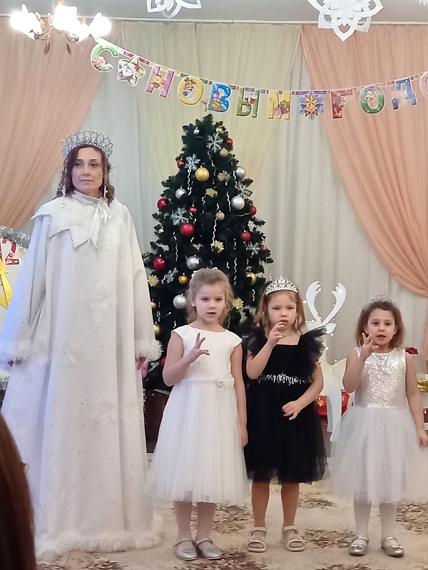 Нотариусы посетили воспитанников ГУО "Специальный детский сад № 15 г.Гомеля"