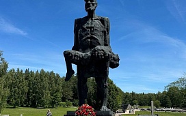 Сохраняя память