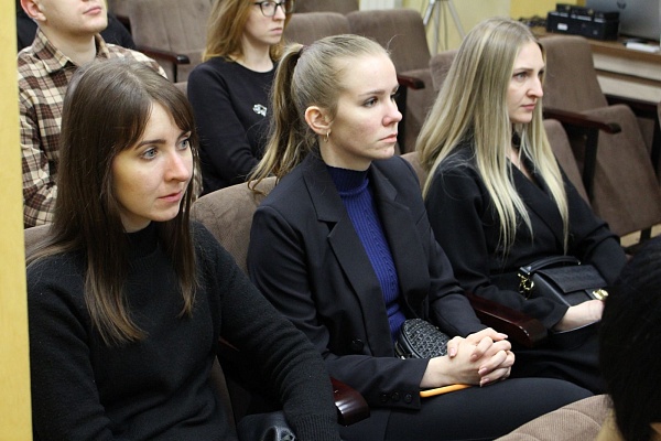 Встреча молодежи с членом Центральной избирательной комиссии