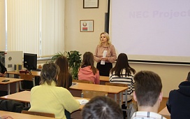 Встреча председателя Гомельской ТНП со студентами