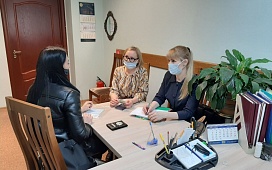 Выездной прием граждан состоялся в нотариальной конторе