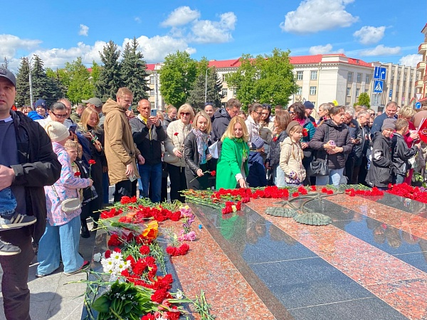 В строю памяти и славы