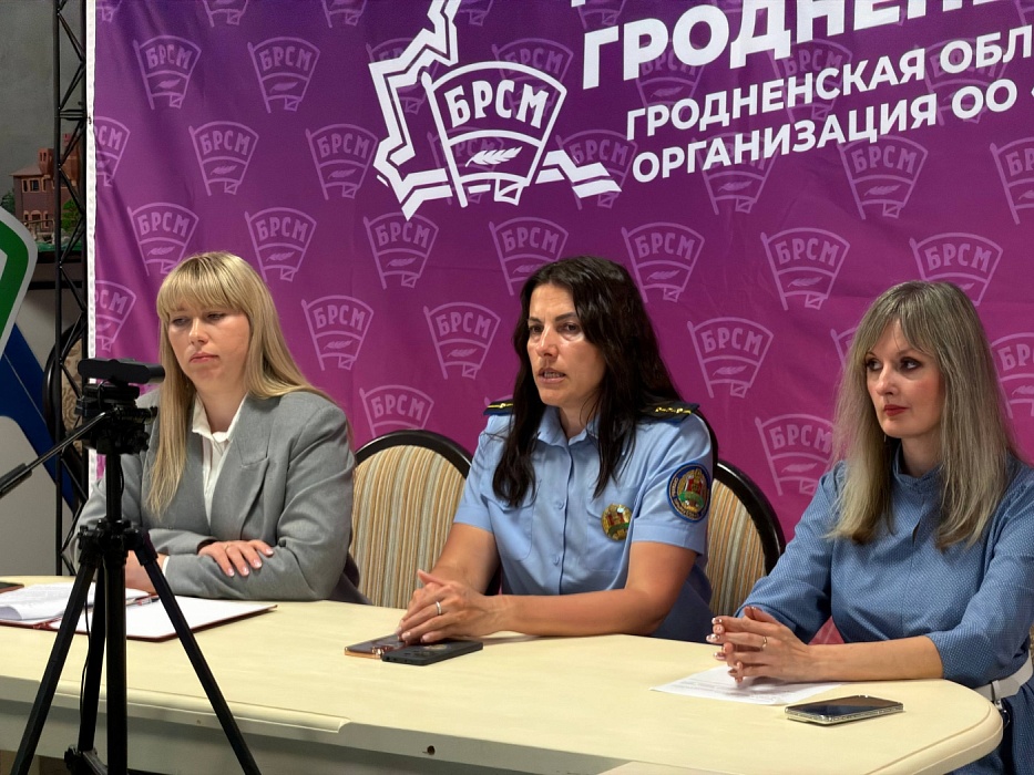 Главный фундамент успеха современной молодежи - знание своих прав и обязанностей