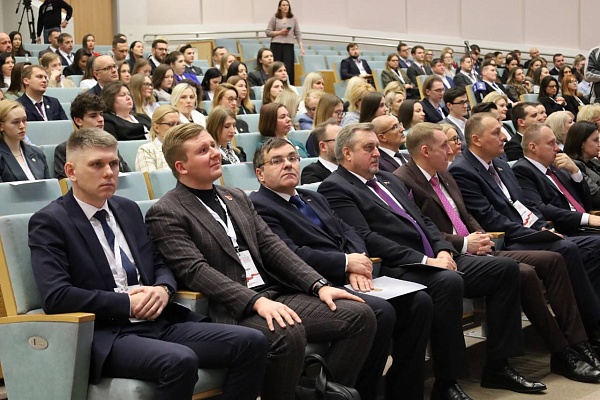 Наталья Борисенко приняла участие во II форуме молодых адвокатов