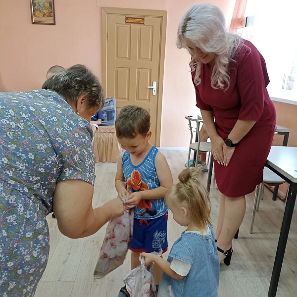Республиканская акция "Соберем портфель первокласснику"
