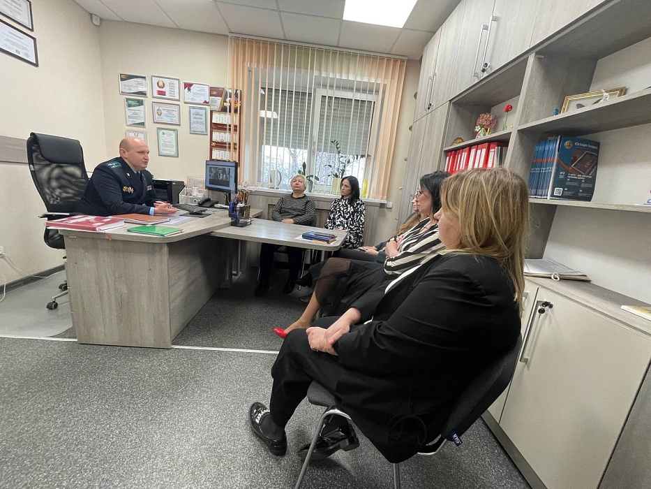 Мероприятие с прокурором в нотариальной конторе