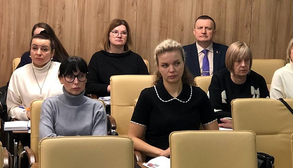 Курсы повышения квалификации стартовали в МФЦ БНП