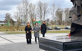 В память о погибших узниках концлагерей